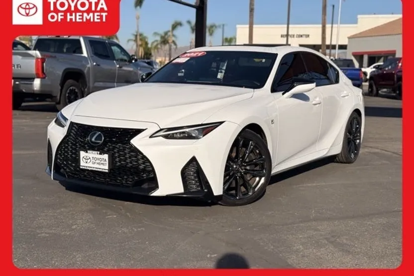 2021 Lexus IS 350 F SPORT photo 1