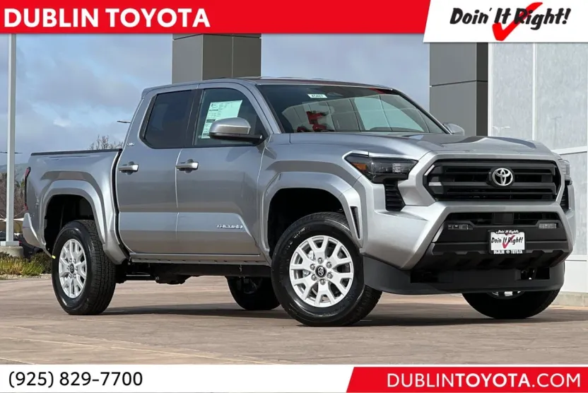 2025 Toyota Tacoma SR5 photo 1