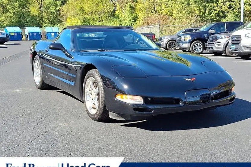 2002 Chevrolet Corvette Base Convertible photo 1