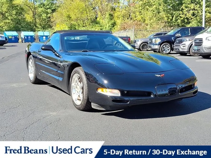 2002 Chevrolet Corvette Base Convertible photo 1