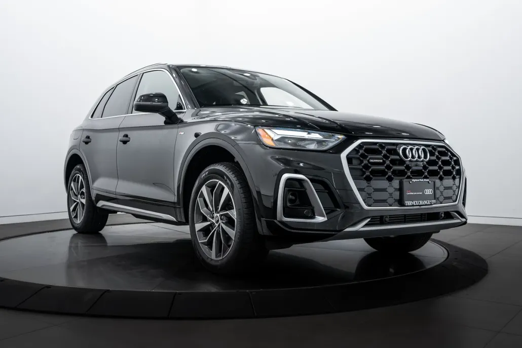 2025 Audi Q5 S line Premium Plus photo 1