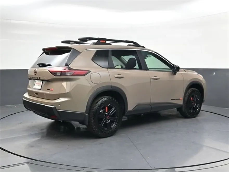 2025 Nissan Rogue photo 1