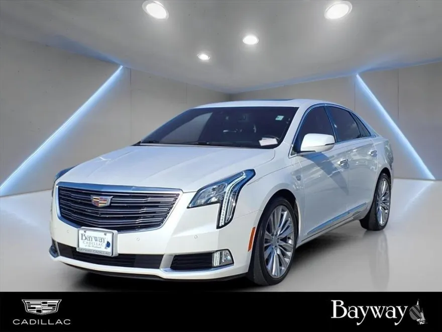 2019 Cadillac XTS V-Sport Platinum photo 1