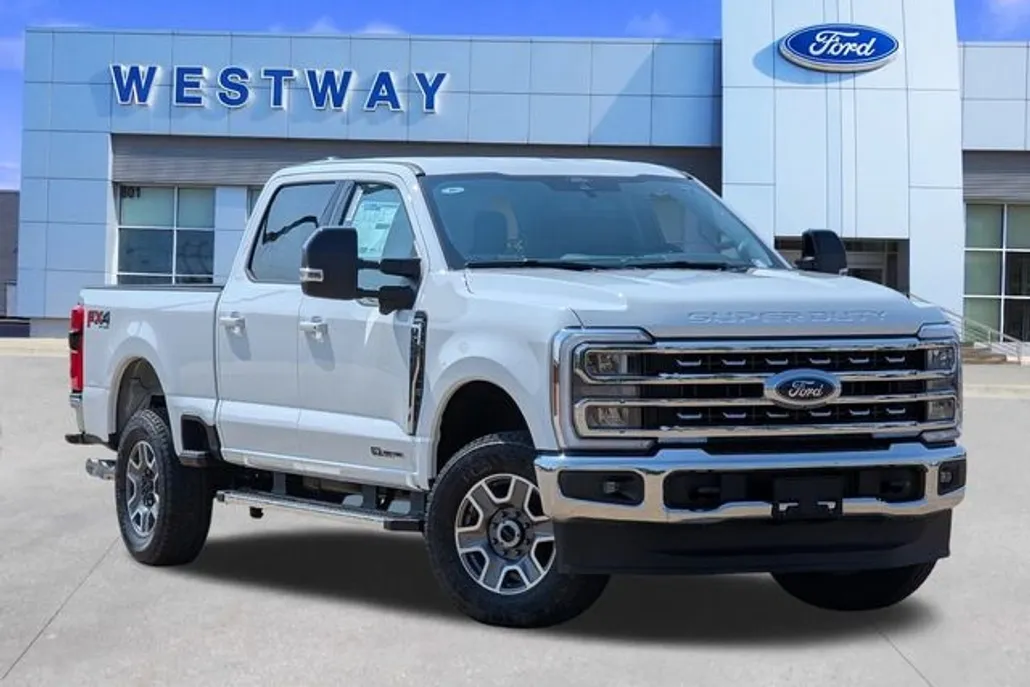 2026 Ford F-250 Lariat photo 1