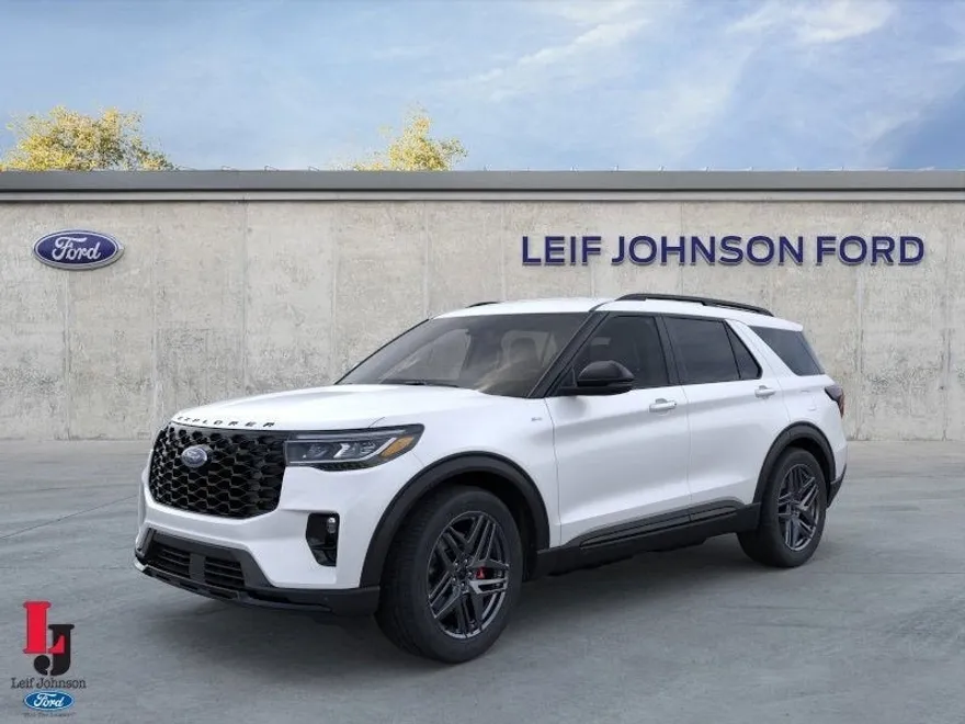 2025 Ford Explorer ST-Line photo 1