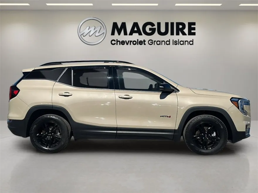 2022 Gmc Terrain AT4 photo 1