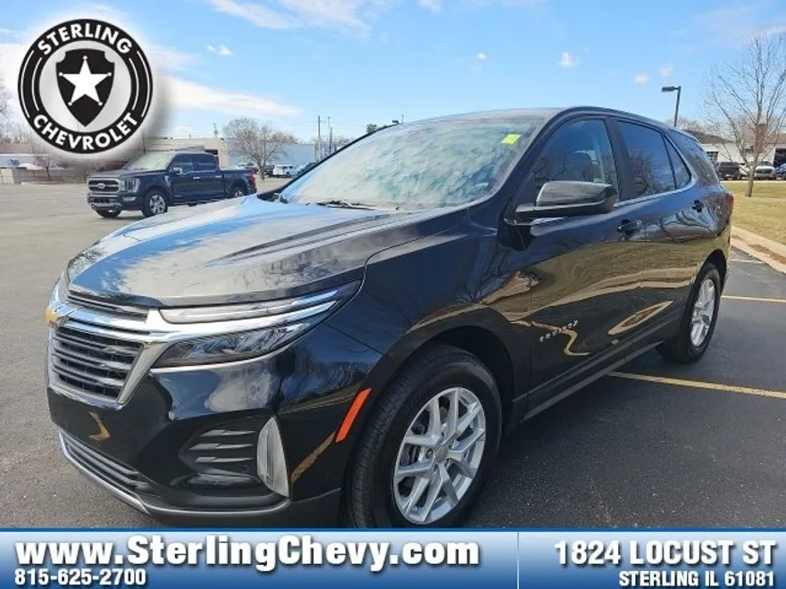 2022 Chevrolet Equinox LT photo 1
