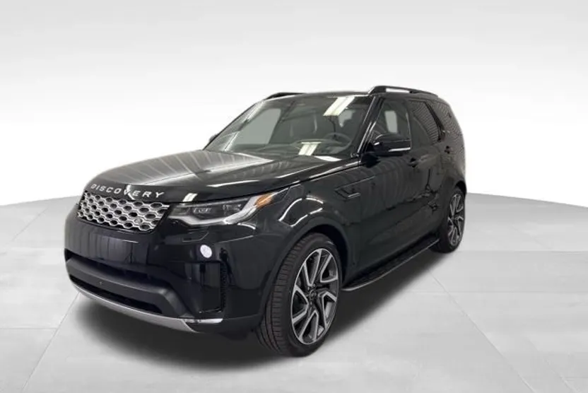 2025 Land Rover Discovery S photo 1
