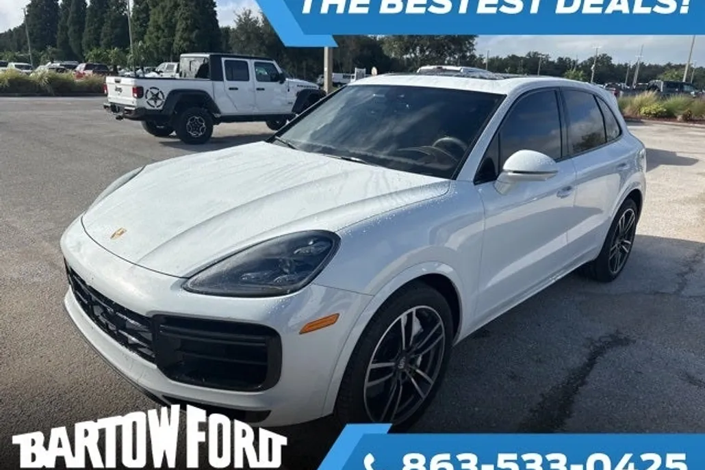 2021 Porsche Cayenne Turbo photo 1