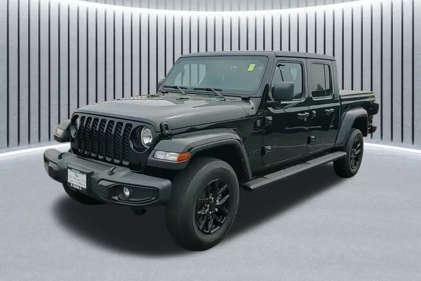 2022 Jeep Gladiator Altitude photo 1