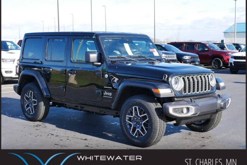 2024 Jeep Wrangler Sahara photo 1