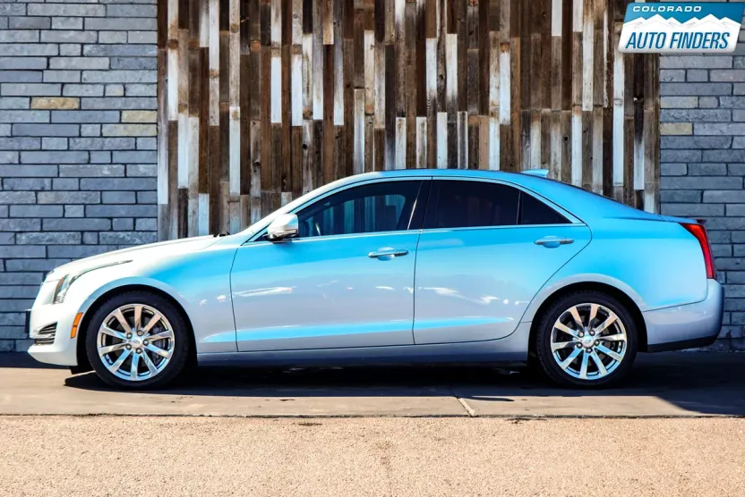 2017 Cadillac ATS Luxury photo 1