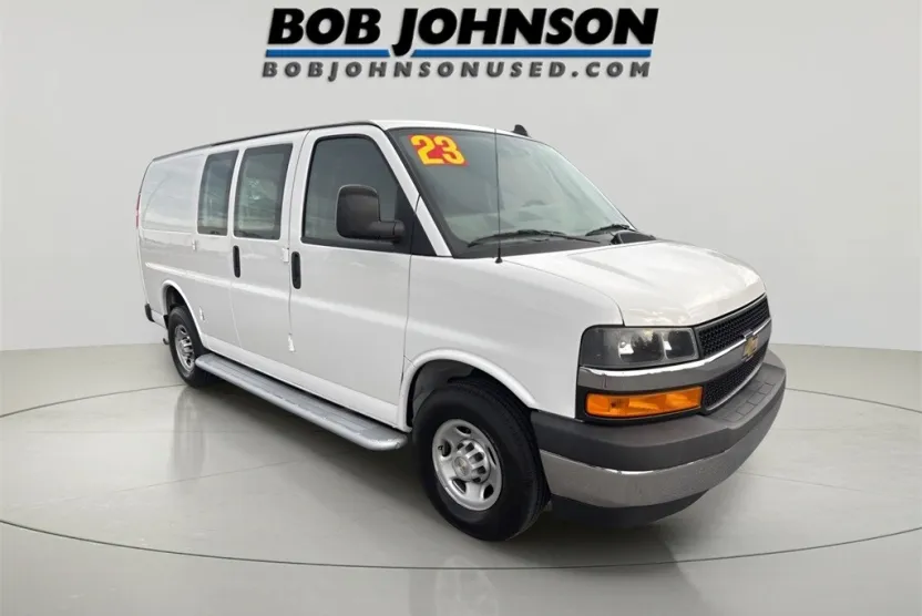 2023 Chevrolet Express 2500 Work Van Cargo photo 1