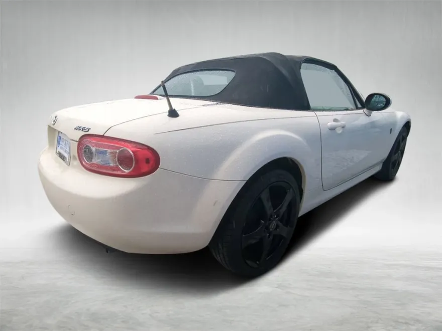 2009 Mazda MX-5 Miata Miata Touring photo 1
