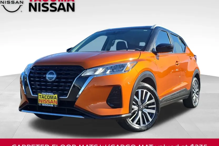 2023 Nissan Kicks SV photo 1