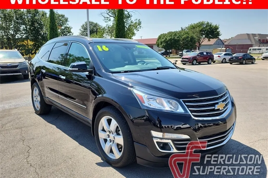 2016 Chevrolet Traverse LTZ photo 1