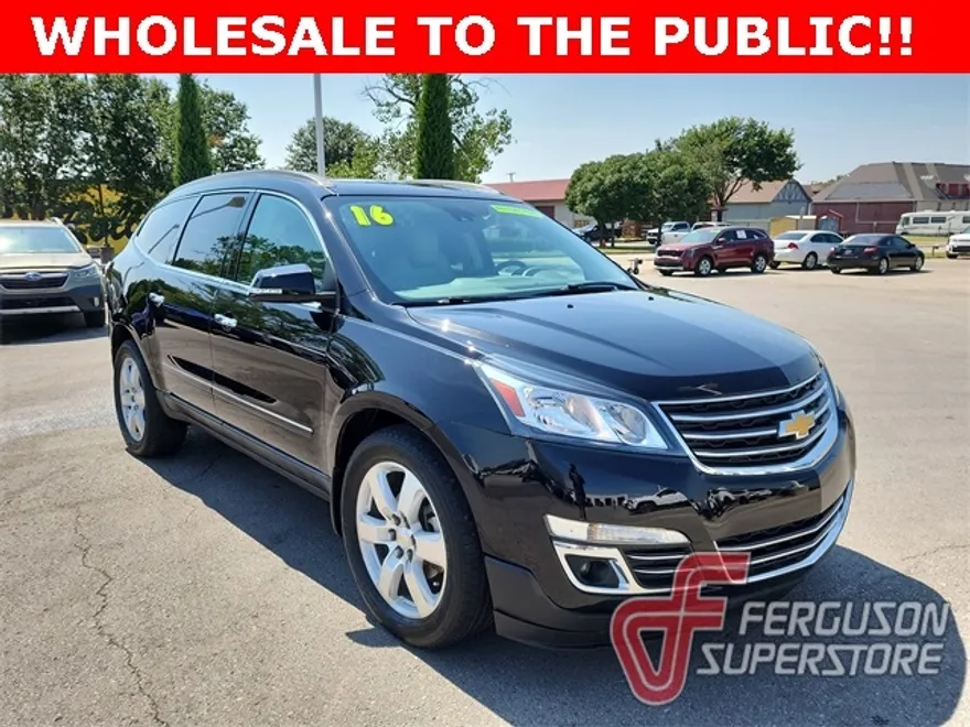 2016 Chevrolet Traverse LTZ photo 1