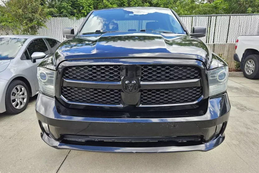 2014 Ram 1500 Tradesman Express photo 1
