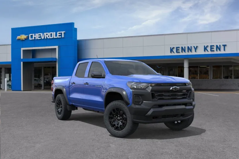 2026 Chevrolet Colorado Trail Boss photo 1