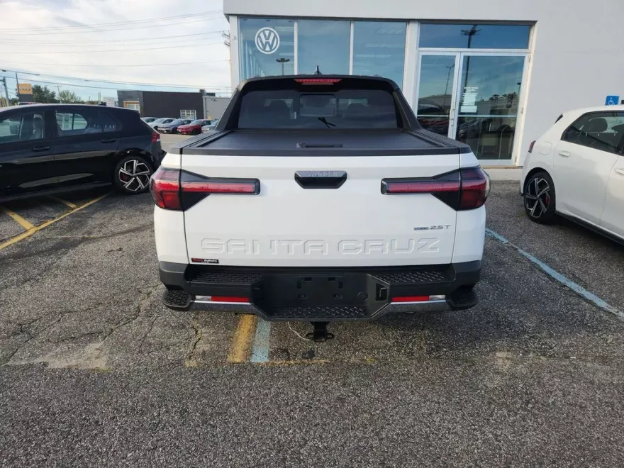 2024 Hyundai Santa Cruz Limited photo 1