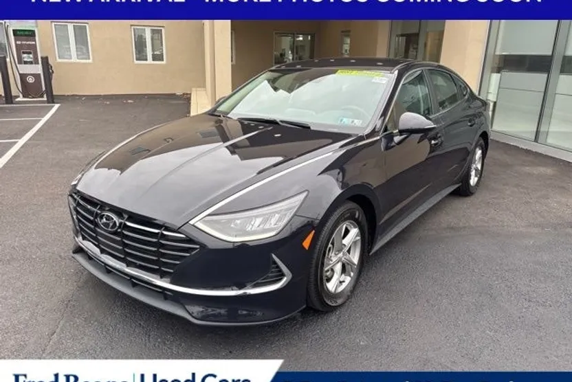 2023 Hyundai Sonata SE photo 1