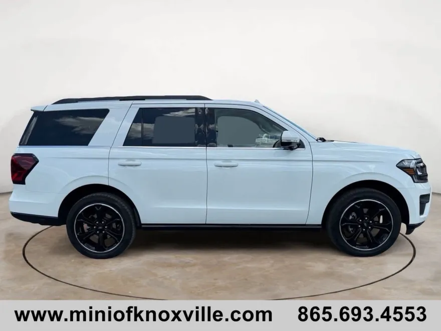 2024 Ford Expedition Limited photo 1