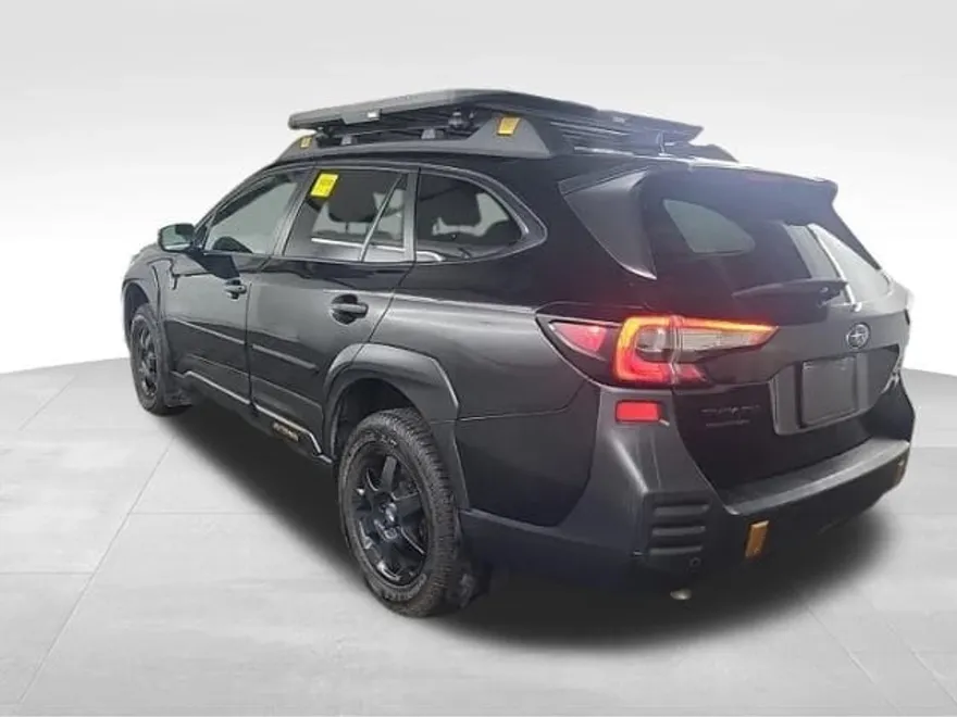2022 Subaru Outback Wilderness photo 1