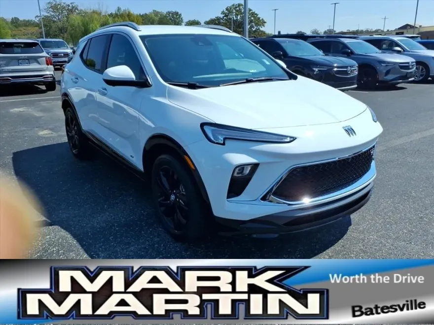 2025 Buick Encore GX Sport Touring photo 1