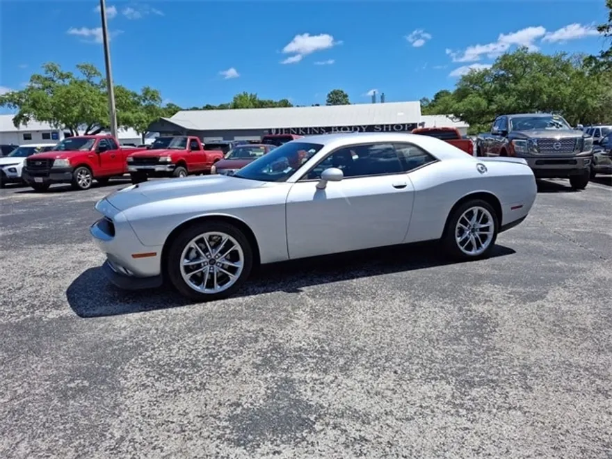 2022 Dodge Challenger GT AWD photo 1