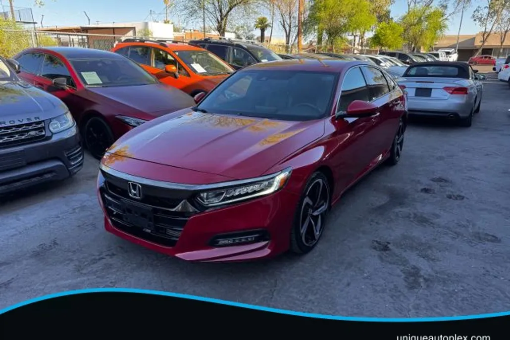 2018 Honda Accord Sport photo 1