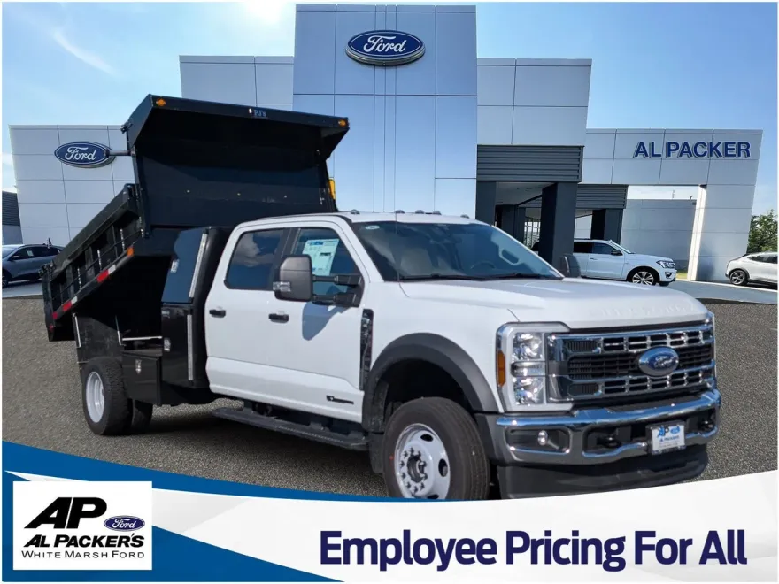 2025 Ford F-550 XL photo 1