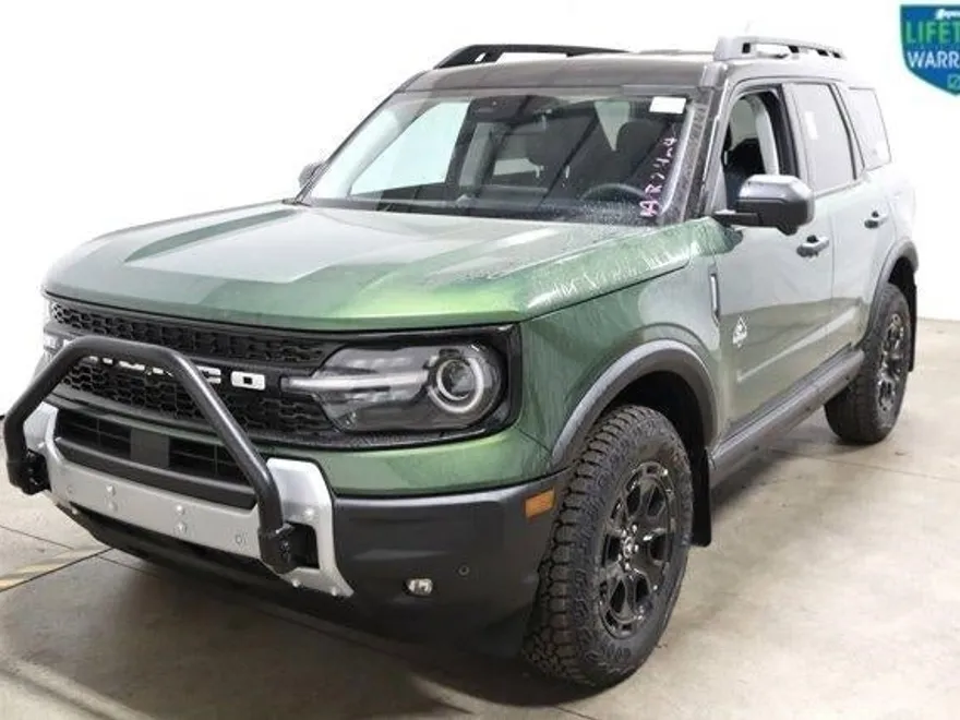 2025 Ford Bronco Sport Outer Banks photo 1