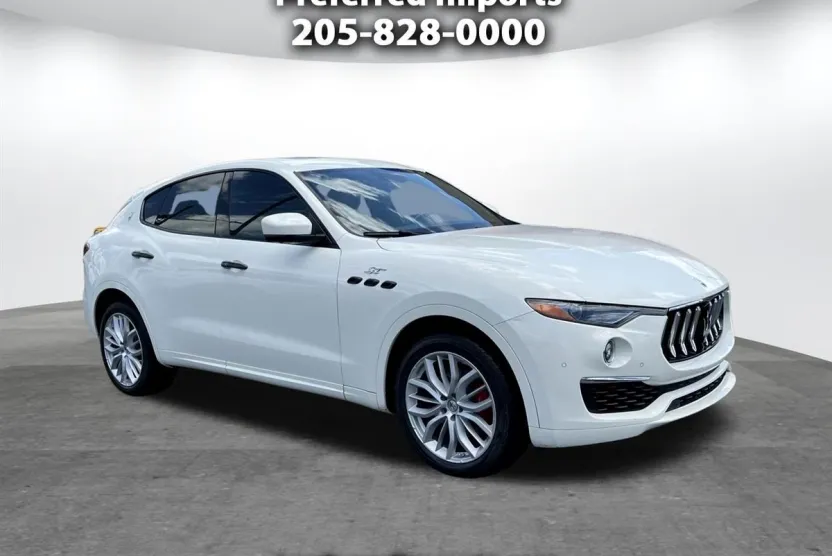 2022 Maserati Levante GT photo 1
