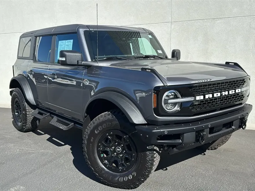 2023 Ford Bronco Wildtrak photo 1