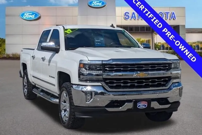 2017 Chevrolet Silverado 1500 LTZ photo 1