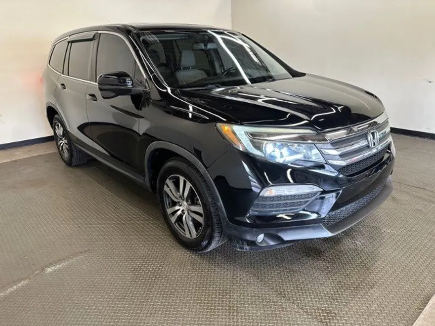 2016 Honda Pilot EX-L photo 1