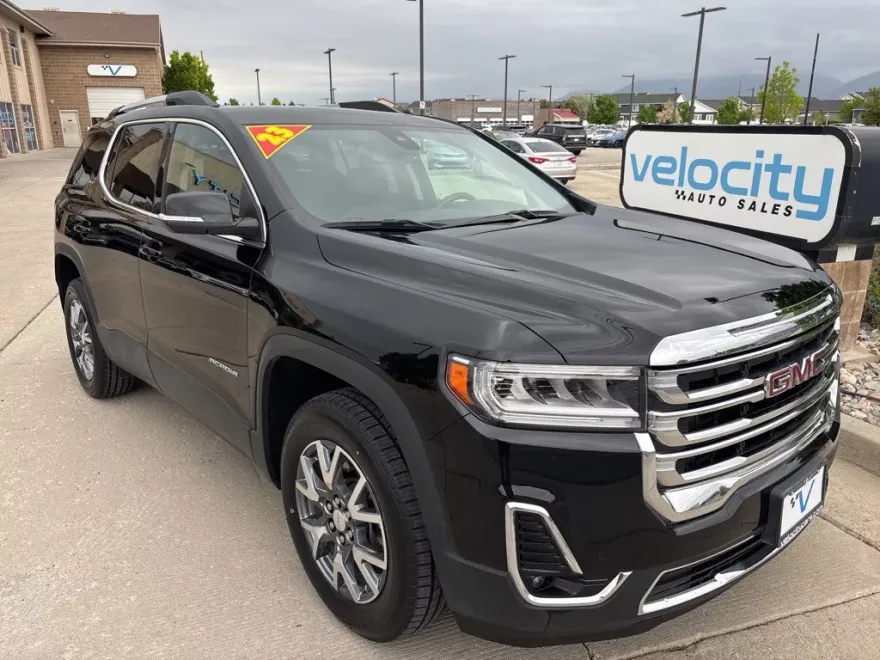 2023 Gmc Acadia SLT photo 1