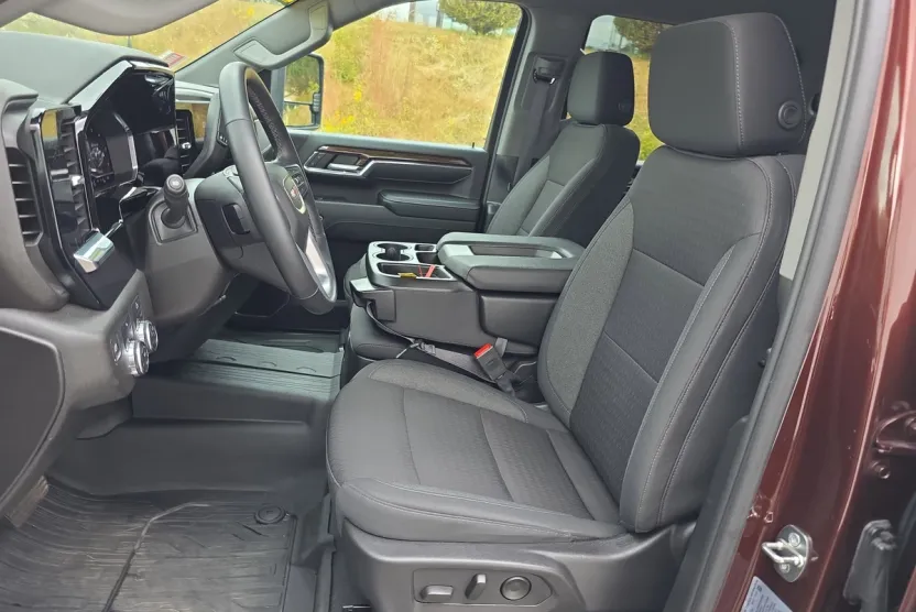 2024 Gmc Sierra 2500 HD SLE photo 1