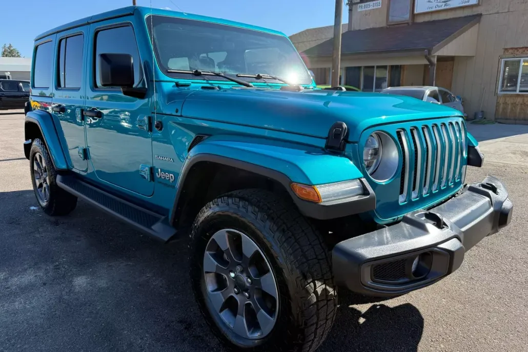 2020 Jeep Wrangler Unlimited Sahara photo 1