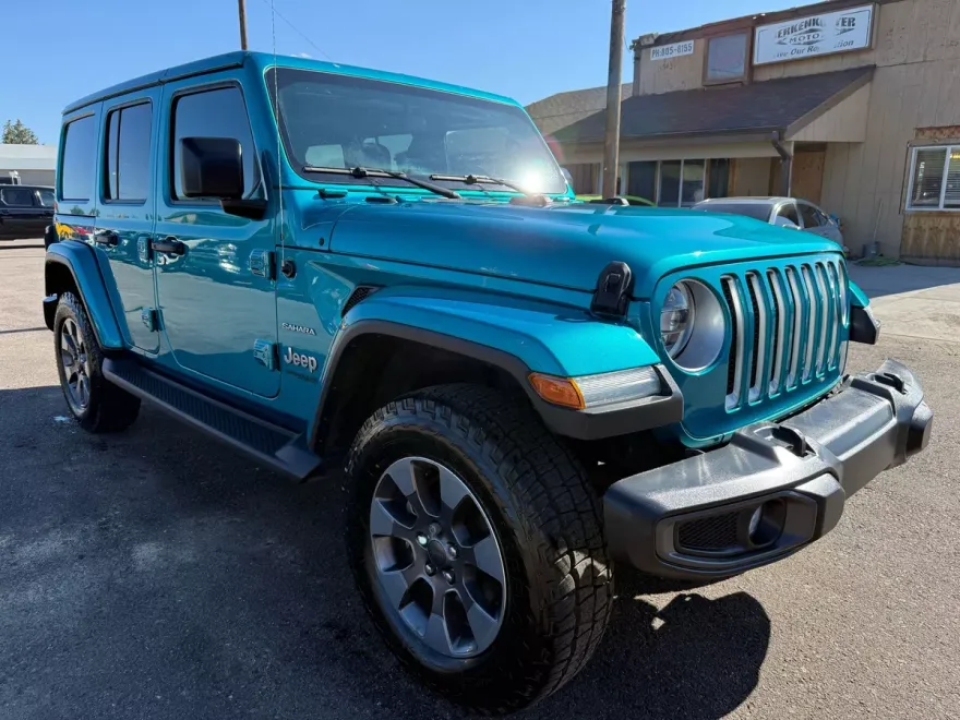 2020 Jeep Wrangler Unlimited Sahara photo 1