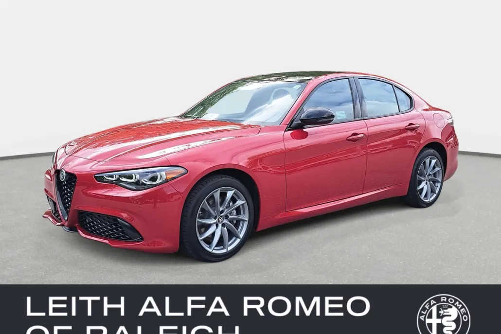 2025 Alfa Romeo Giulia SPRINT photo 1