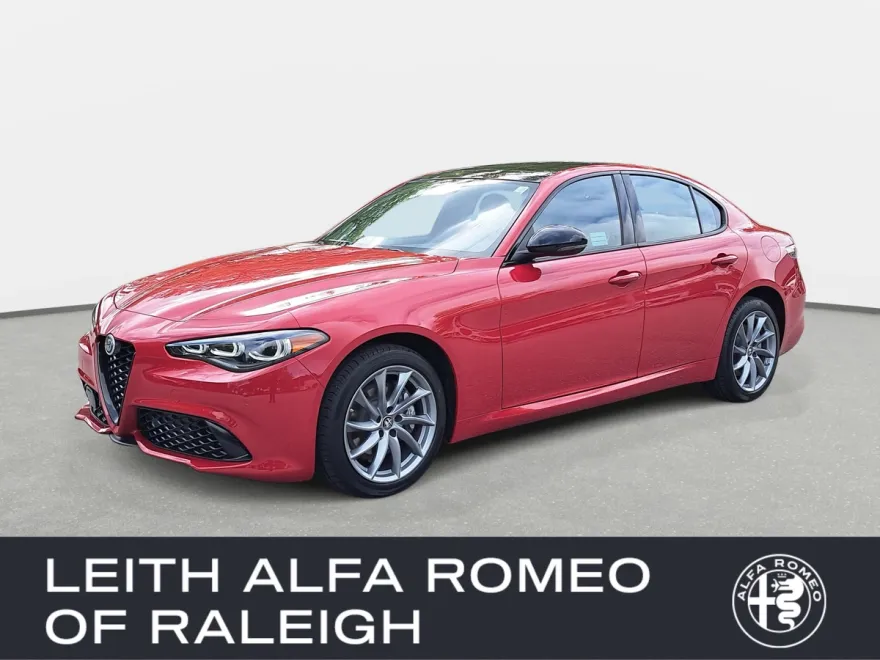 2025 Alfa Romeo Giulia SPRINT photo 1