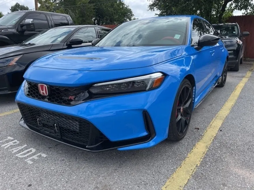 2024 Honda Civic Type R photo 1