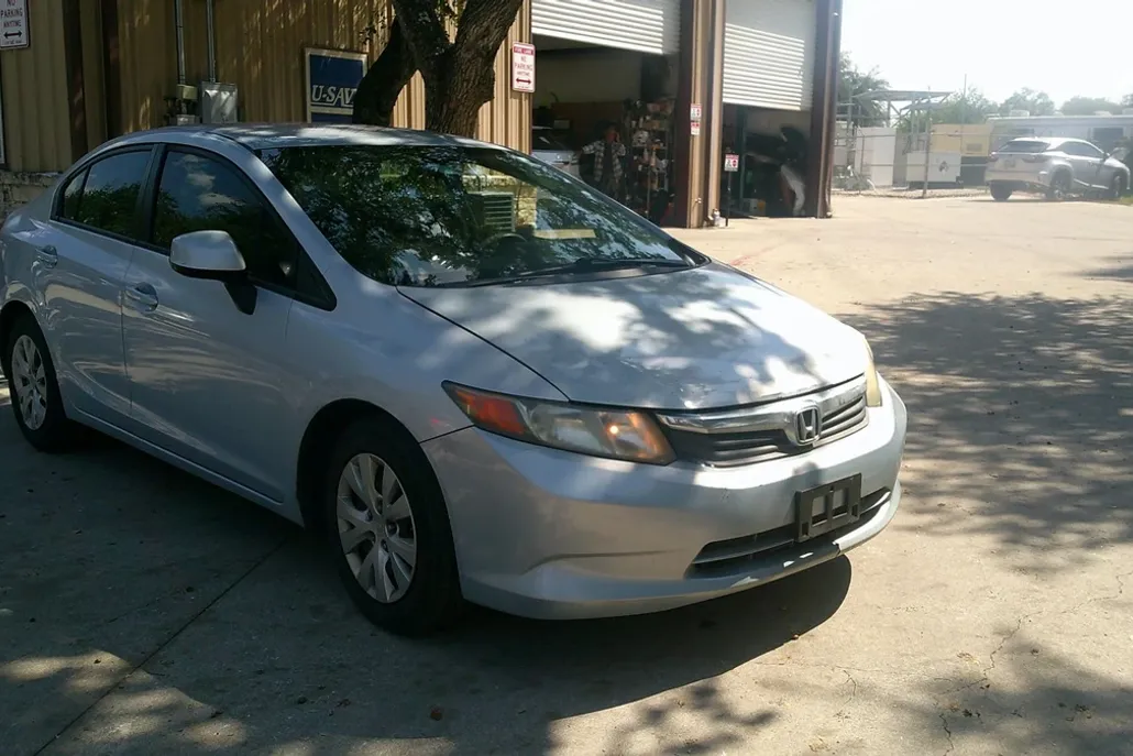 2012 Honda Civic LX photo 1