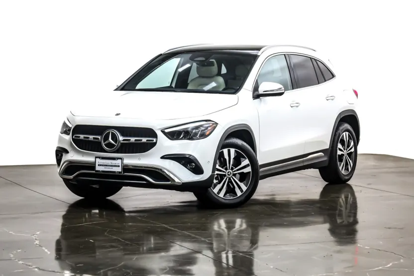 2025 Mercedes Benz GLA 250 photo 1