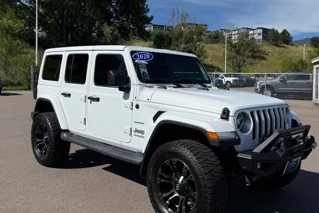 2020 Jeep Wrangler Unlimited Sahara photo 1