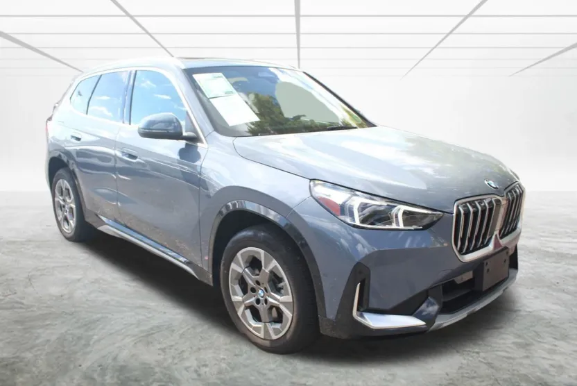 2025 Bmw X1 XDrive28i photo 1