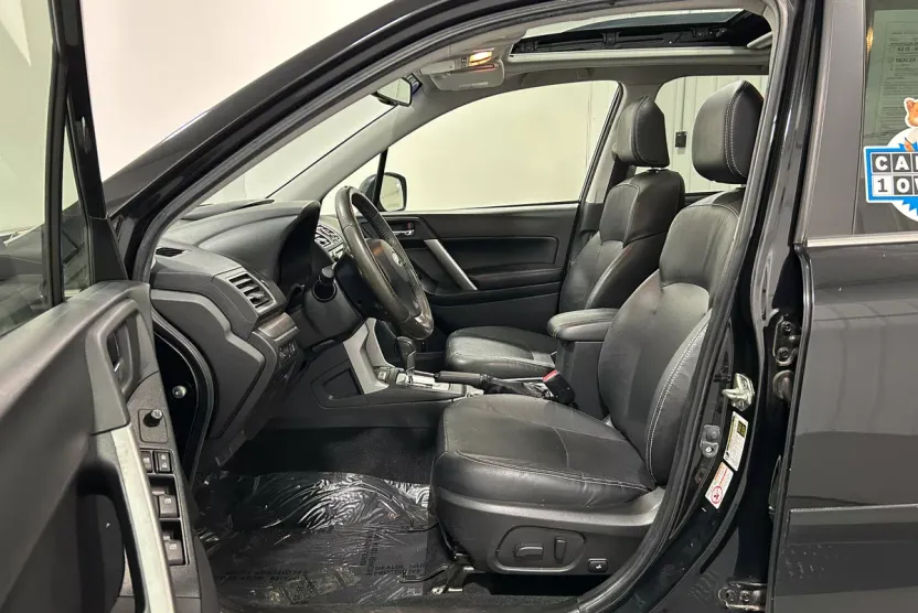 2016 Subaru Forester 2.5i Limited photo 1