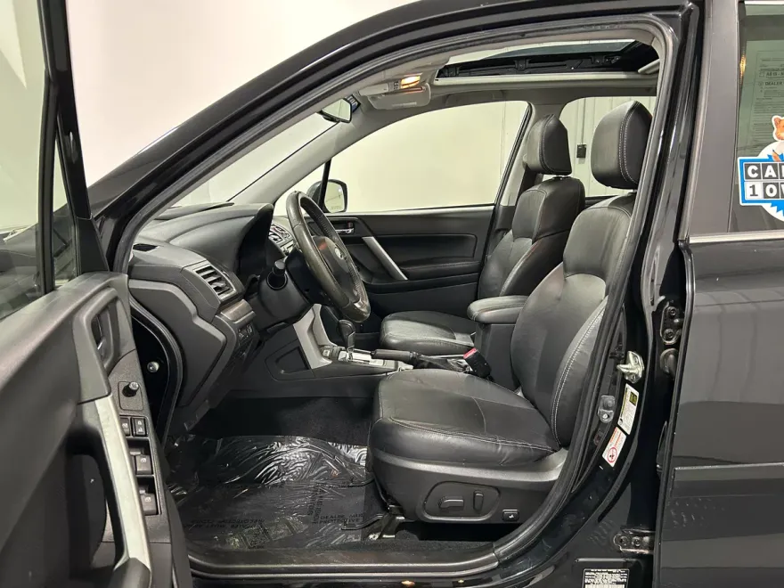 2016 Subaru Forester 2.5i Limited photo 1