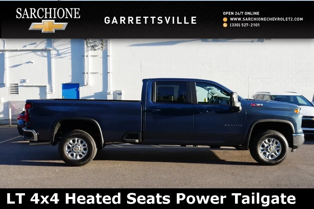 2025 Chevrolet Silverado 3500HD LT photo 1